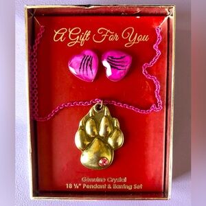A Gift For You Genuine Crystall 18½" Pendant & Earring Set